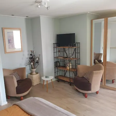 Couette-café Bij De Oude Dijk 3*