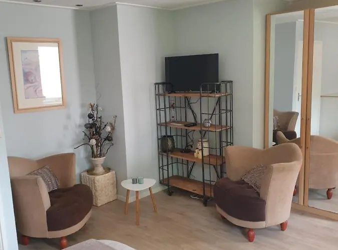 Bed and breakfast Bij De Oude Dijk 3*